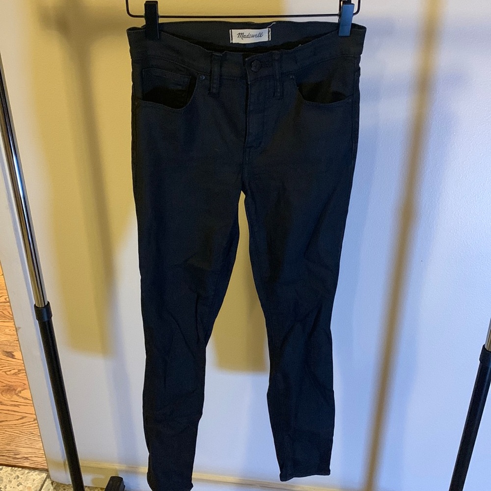Madewell 9” High-Rise Skinny black pant with sheen - size 25